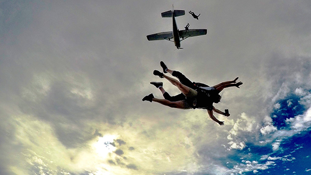 Freefall from 10,00 Feet with Hawaii Adventure Tours Skydive Kona